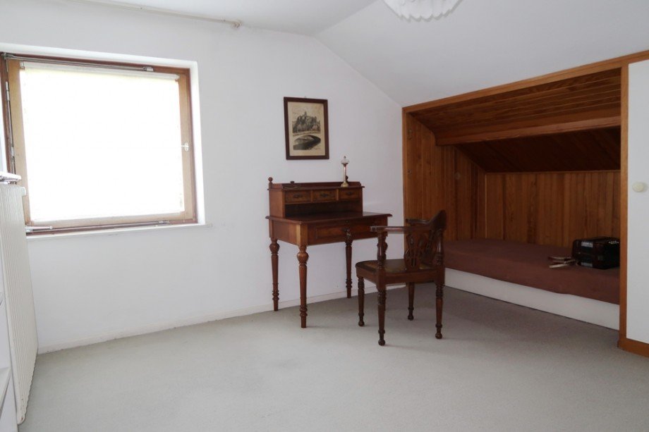 Zimmer 1 DG Einfamilienhaus Wolfsburg / Tiergartenbreite