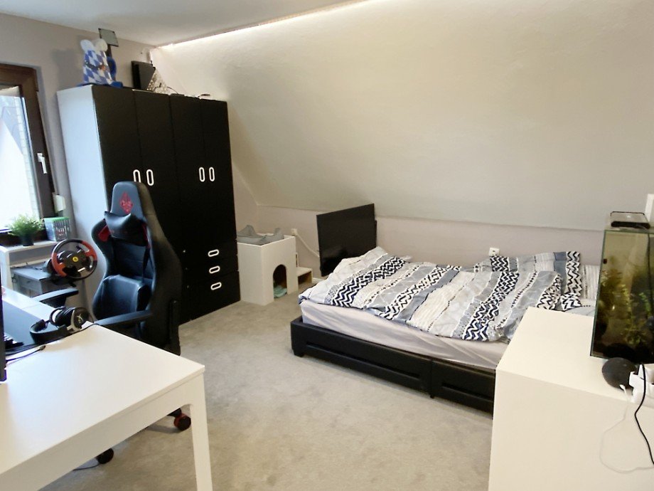Zimmer 2 Einfamilienhaus Wolfsburg / Hellwinkel