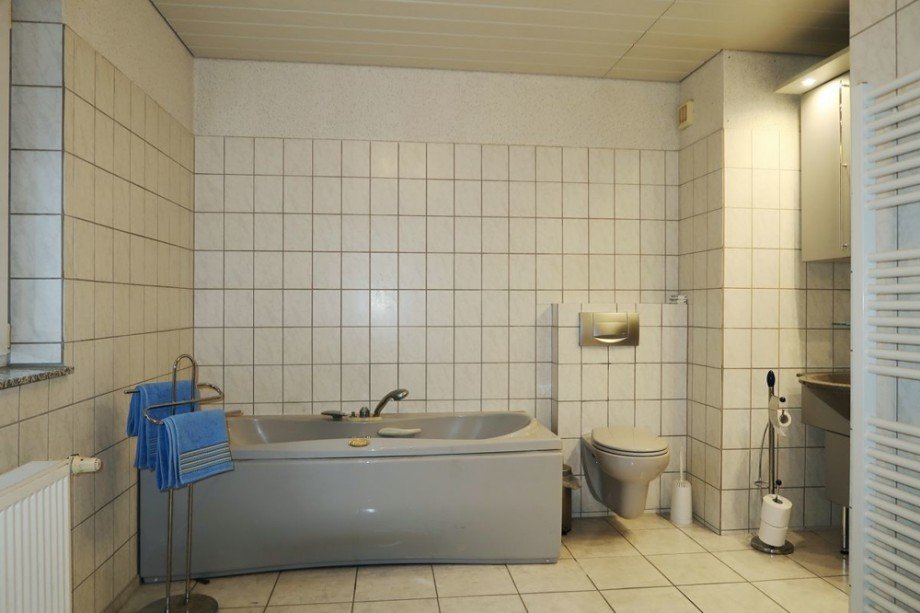 Bad EG Einfamilienhaus Ehra-Lessien