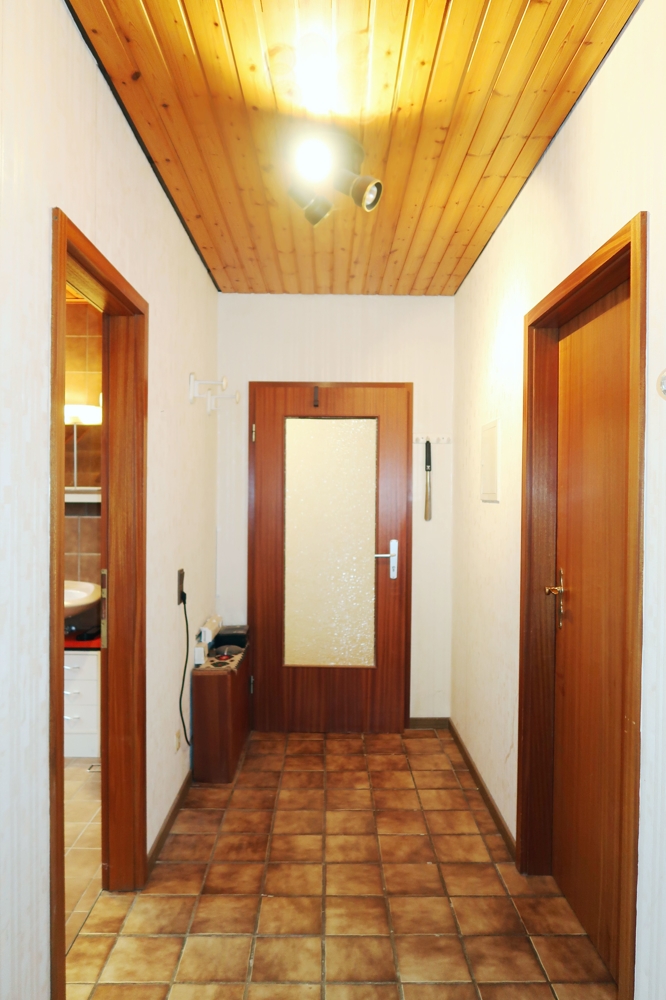 DG Flur Zweifamilienhaus Lehre