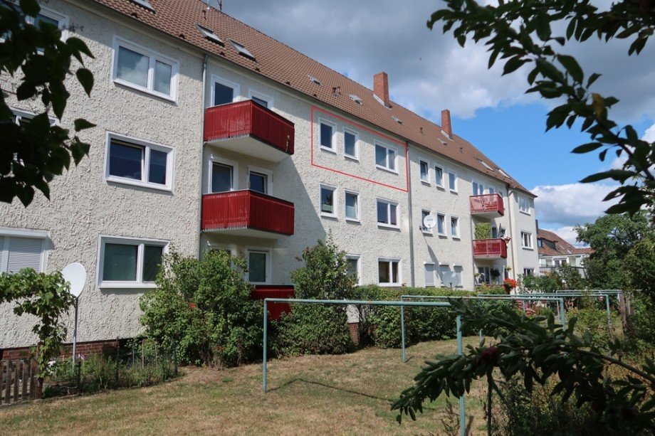 Ansicht hinten m WHG Etagenwohnung Wolfsburg