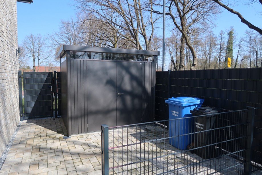 Ger�tehaus metall Doppelhaush�lfte Sassenburg