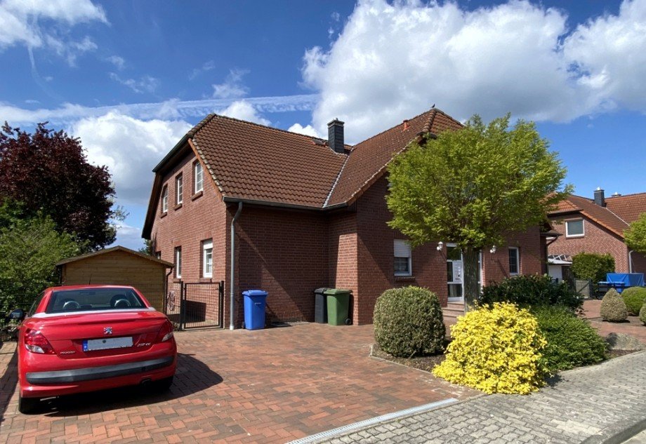 Nords�d Mehrfamilienhaus Danndorf