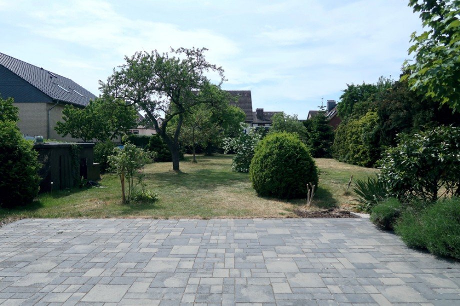 Blick in den Garten Zweifamilienhaus Wolfsburg / Vorsfelde