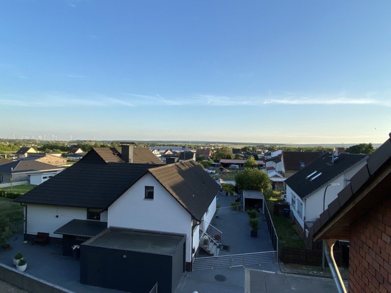 Weitblick vom Balkon Helmstedt Dachgeschosswohnung **possiel makes it possible** 2 Zimmer Mietwohnung mit atemberaubendem Weitblick!