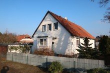 Hausansicht Eingangsbereich **possiel makes it possible** Anschauen lohnt sich! Pflegeleichtes Grundst�ck mit besonderem Charme!