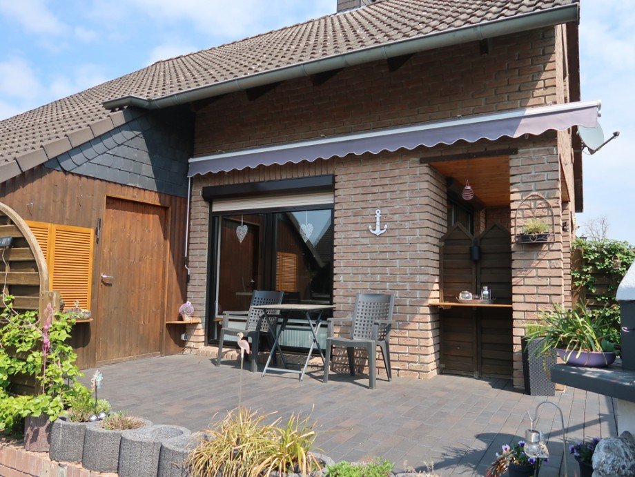 Terrasse Einfamilienhaus Meine / Bechtsb�ttel