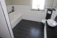 Bad **possiel makes it possible** Junge moderne Doppelhaush�lfte - Provisionsfrei f�r K�ufer!