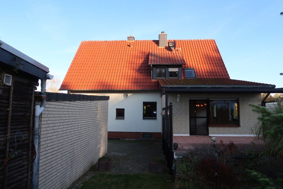 Westansicht Einfamilienhaus Wolfsburg / Barnstorf