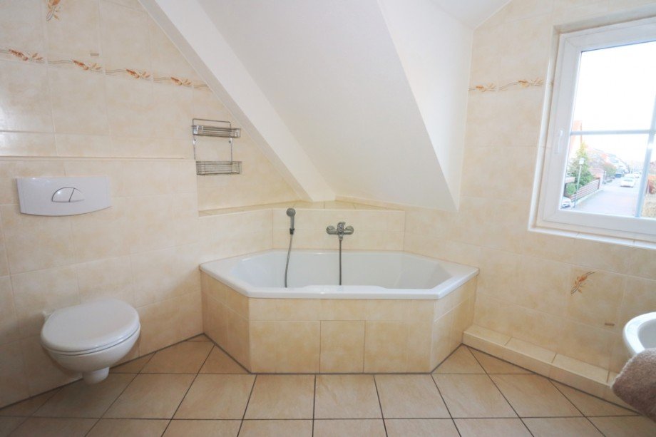 Bad Wanne OG Reihenmittelhaus Wolfsburg