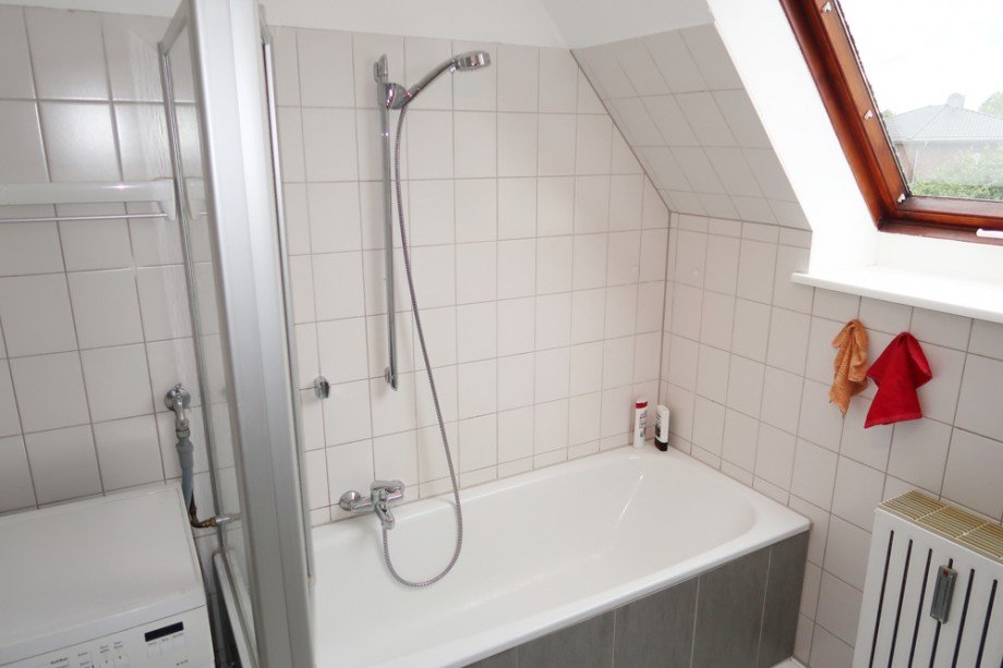 Bad Maisonettewohnung Wolfsburg / Neuhaus