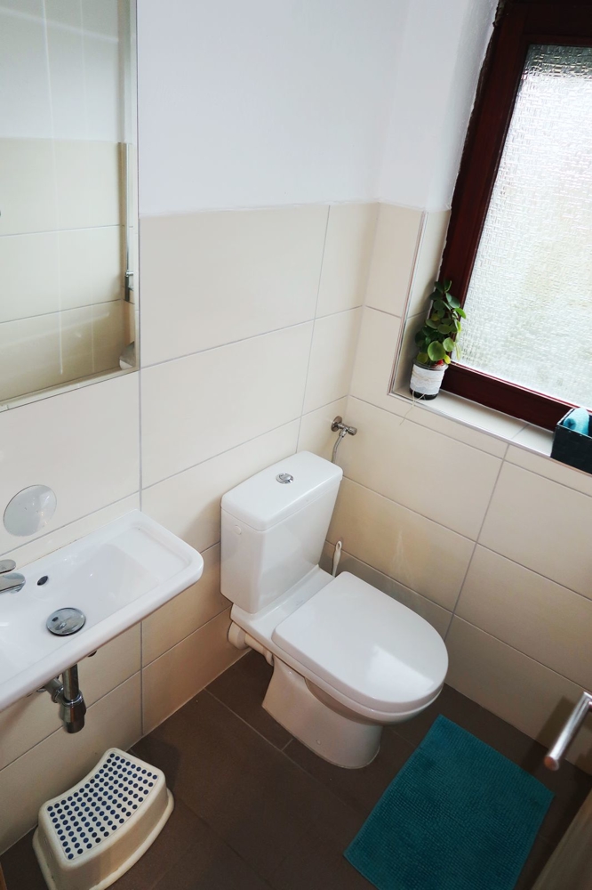 EG G�ste-WC Zweifamilienhaus Lehre