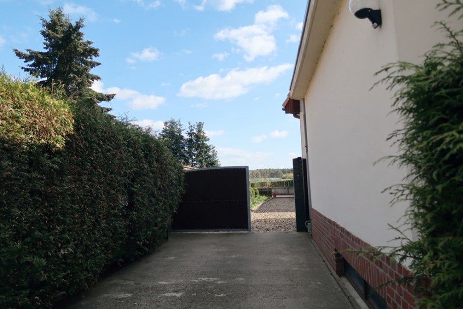 Einfahrt zum Innenhof Haus R�tzlingen