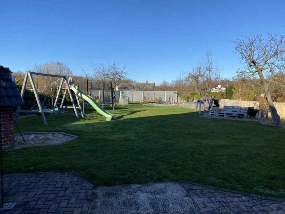 Gartenblick Einfamilienhaus Wolfsburg / Hellwinkel