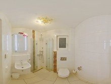 G�ste WC **possiel makes it possible** LAGE, LAGE, LAGE! FAMILIENFREUNDLICHES ENERGIESPARHAUS!