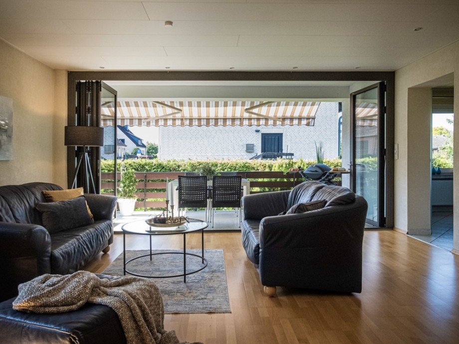 Wohnzimmer Terrassenbklick Einfamilienhaus Gifhorn / Gamsen