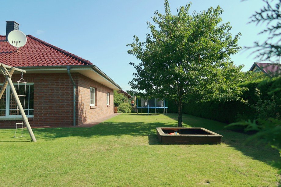 Blick Ostseite Bungalow Meinersen