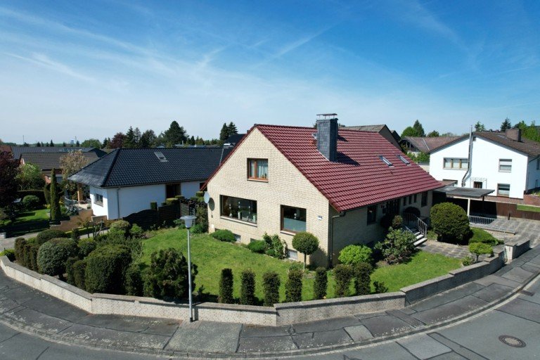 S�dost Wolfsburg / Vorsfelde Einfamilienhaus **possiel makes it possible** N�he Allersee / Renoviertes EFH Vorsfelde / Gepflegt - Einliegerwohnung m�glich