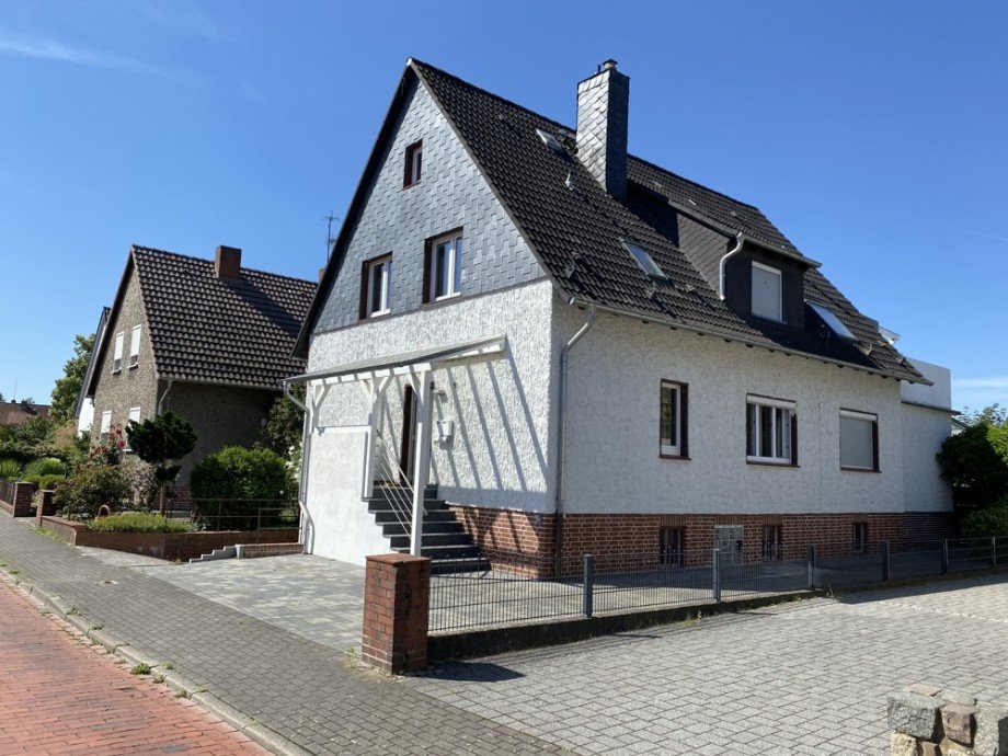 Hausansicht Nordost Zweifamilienhaus Wolfsburg / Vorsfelde