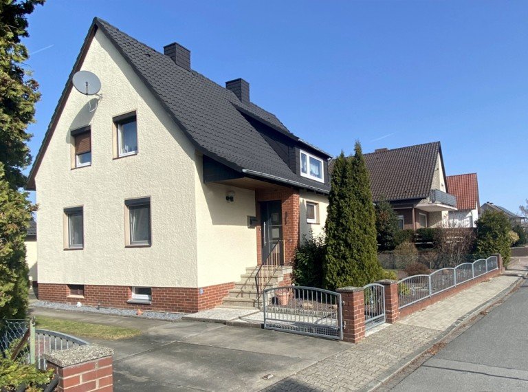 Haus S�dwest Grafhorst Einfamilienhaus EFH mit gro�em Grundst�ck / Ruhig und naturnah / 10 Min. nach WOB