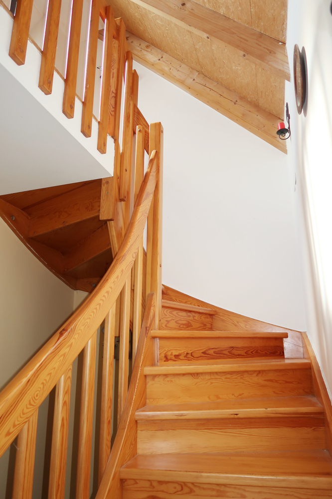 Treppe Spitzboden Doppelhaush�lfte Oebisfelde / Niendorf