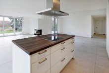 K�che-Esszimmer **possiel makes it possible** LAGE-GRUNDST�CK! ZU HAUSE IST ES AM SCH�NSTEN! BUNGALOW!