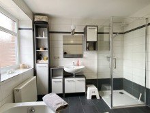 OG Bad **possiel makes it possible** Sofortbezug m�glich! F�r die junge  Familie - Saniertes Reihenendhaus !