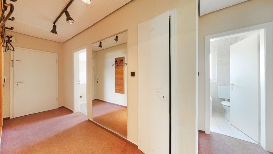 Flur_1 Etagenwohnung Wolfsburg
