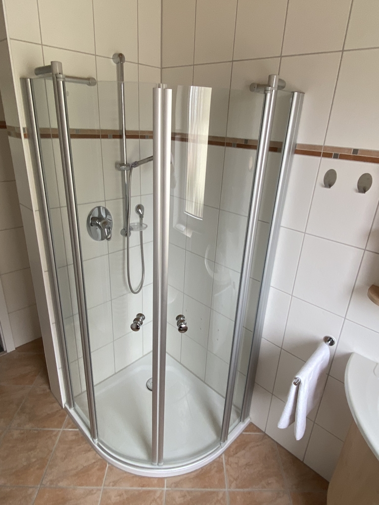 GWC Dusche Zweifamilienhaus Wolfsburg / Vorsfelde
