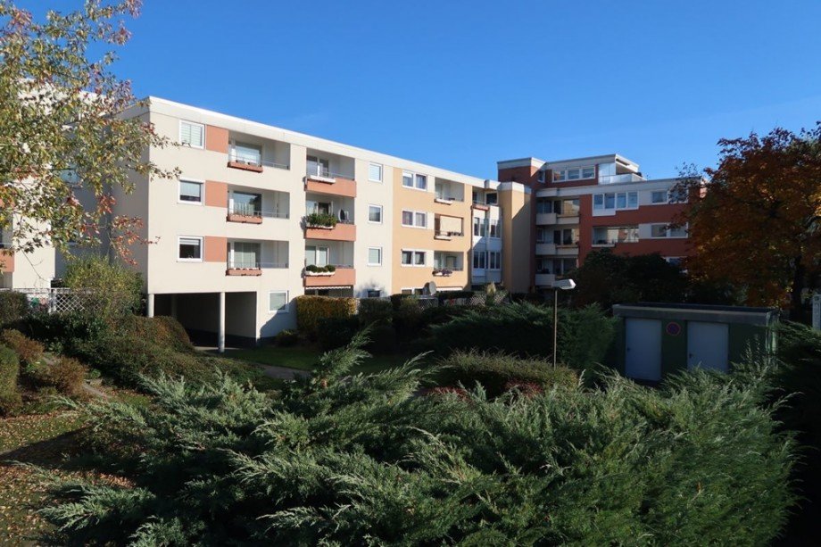 Blick v. Parkpalette zur WG Wohnung Wolfsburg