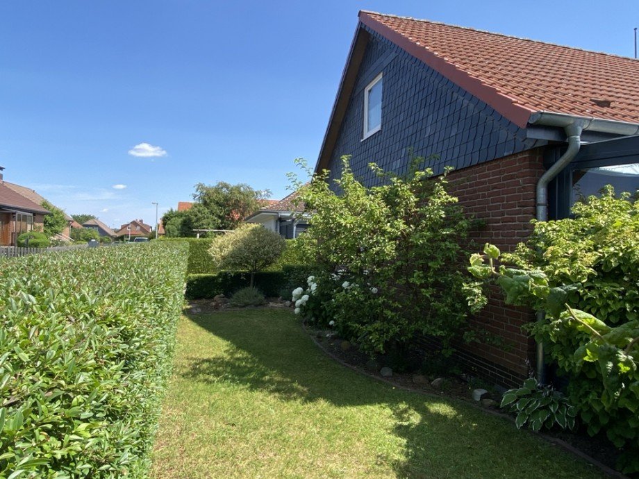 West Vorgarten Einfamilienhaus Wolfsburg