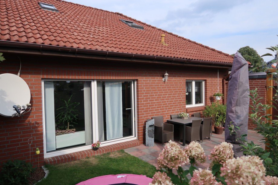 Garten Terrasse Doppelhaush�lfte Gro� Oesingen
