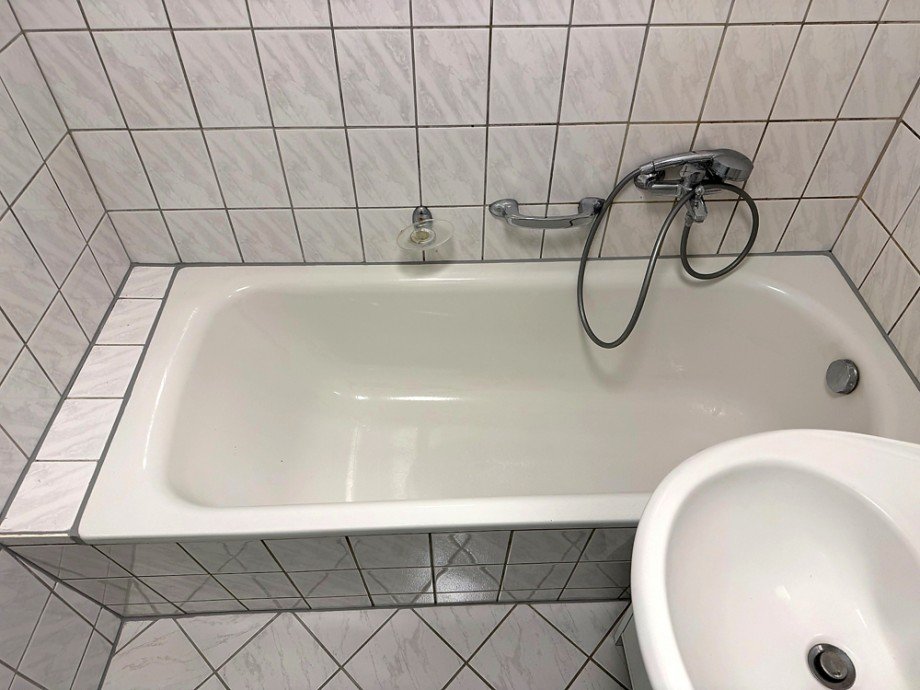Bad_Wanne Etagenwohnung Wolfsburg / Rabenberg