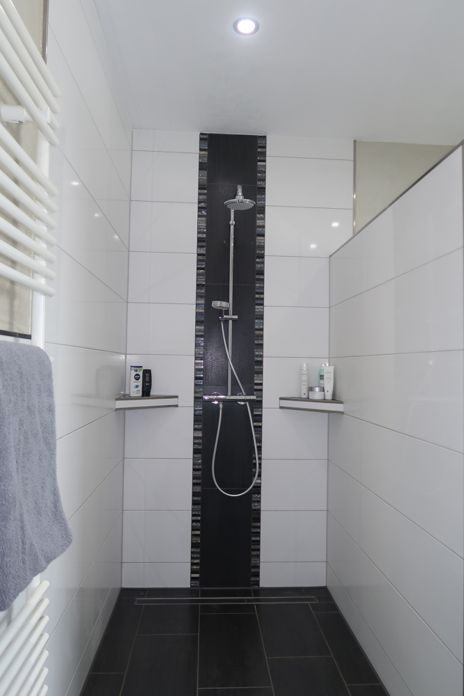 Bad Dusche Doppelhaush�lfte Danndorf