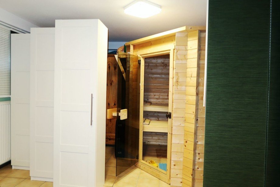 Sauna im Keller Einfamilienhaus R�hen OT Eischott