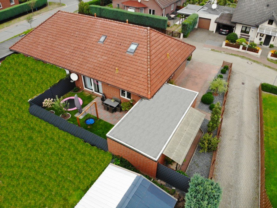 Garten Haus Doppelhaush�lfte Gro� Oesingen
