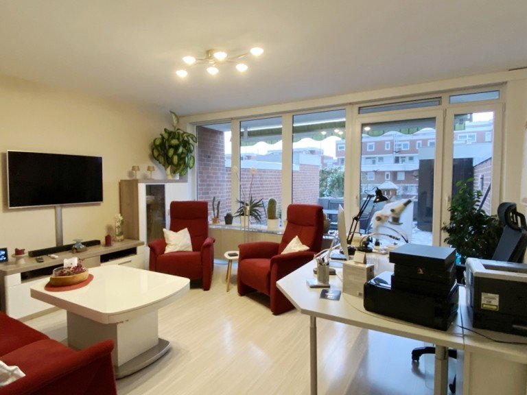 Wohnen Wolfsburg Maisonettewohnung **possiel makes it possible** Wohnen auf 2 Ebenen mit gro�z�giger S�d - Terrasse
