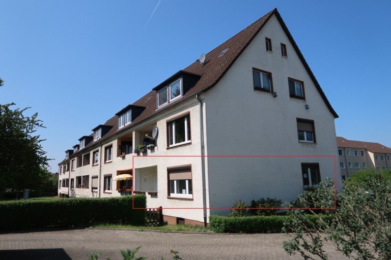 Ansicht Willkommen Wolfsburg Erdgeschosswohnung **possiel makes it possible** 3 Zimmer Erdgeschosswohnung mit S�dloggia + Garage - N�he Stadtwald