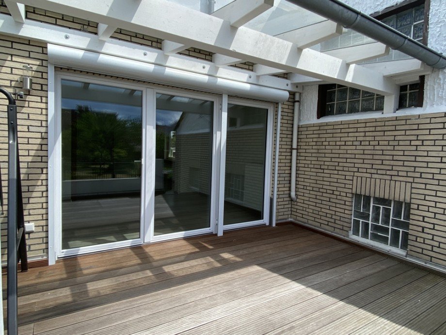 Terrasse Blick Wohnen Zweifamilienhaus Wolfsburg / Vorsfelde