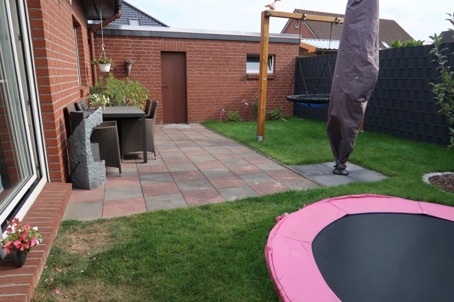 Garten Doppelhaush�lfte Gro� Oesingen