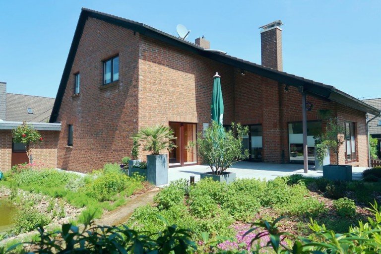 Garten Blick Terrasse Wagenhoff Einfamilienhaus **possiel makes it possible** Viel Platz/ Einliegerwohnung / Naturnahe Gartenanlage