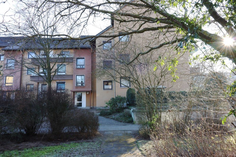 Hauseingang und Garten Erdgeschosswohnung Wolfsburg