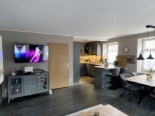 EG Wohnen Blick  Essen **possiel makes it possible** Sofortbezug m�glich! F�r die junge  Familie - Saniertes Reihenendhaus !