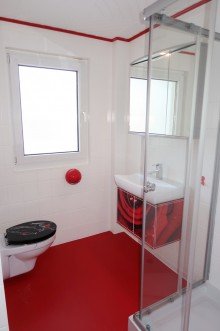 Bad 2 EG **possiel makes it possible** Anschauen lohnt sich! Pflegeleichtes Grundst�ck mit besonderem Charme!