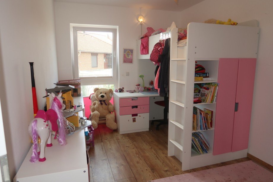 Zimmer 2 Reihenmittelhaus Danndorf