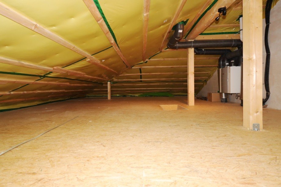 Stauraum Boden Reihenendhaus Velpke