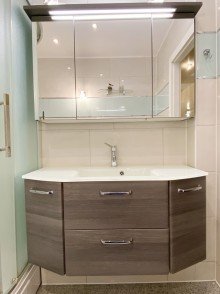 Badblock **possiel makes it possible** Hoch in den L�ften! Barrierearme 3 Zimmer Wohnung sucht neue Bindung!
