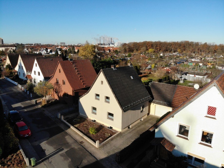 Willkommen Einfamilienhaus Wolfsburg / Hellwinkel