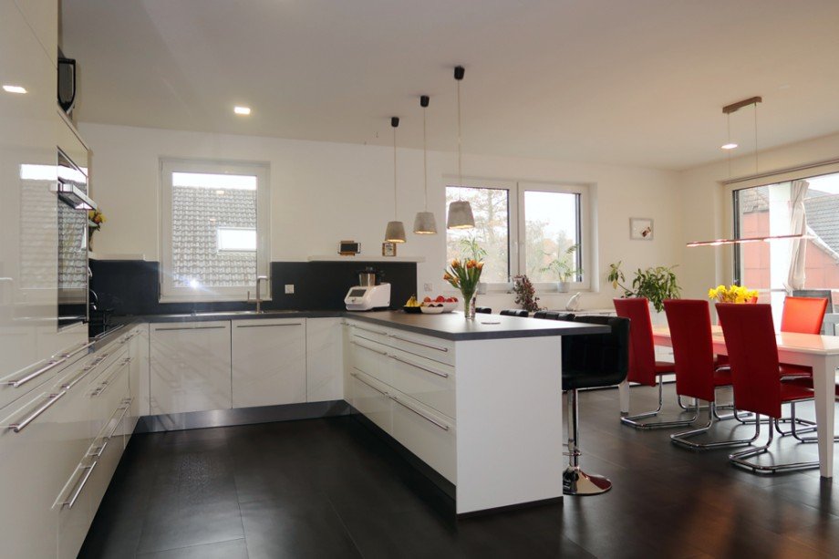 Offene K�che1 Etagenwohnung Braunschweig / Broitzem