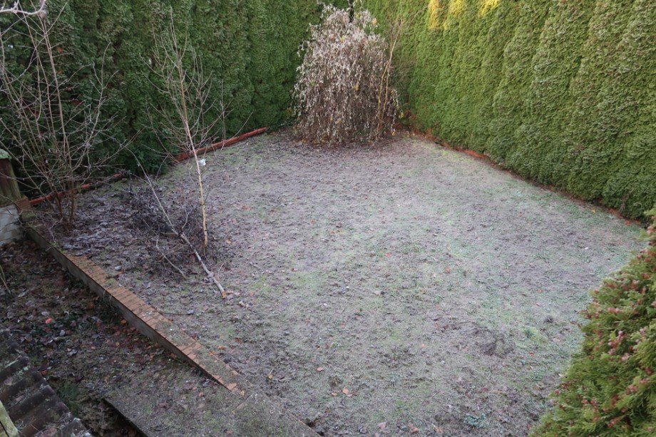Garten 2,5m tiefer Einfamilienhaus Danndorf